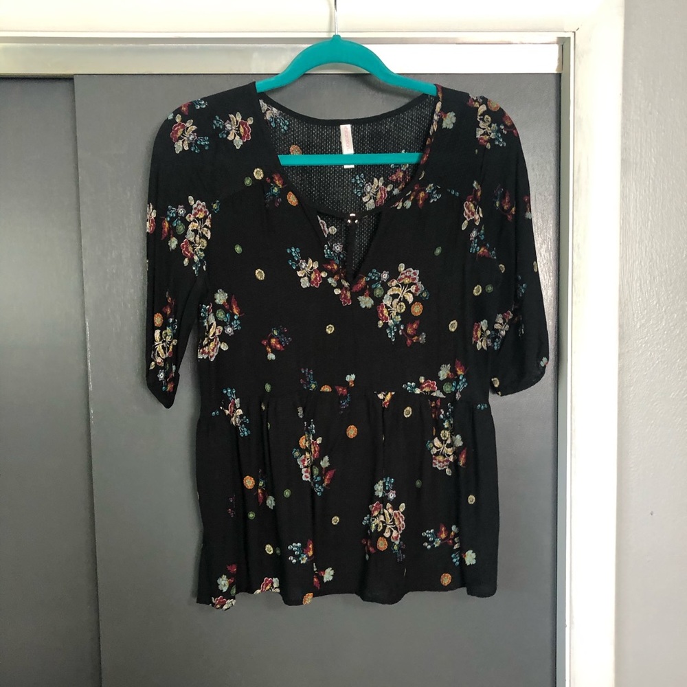 Xhilaration - 3/4 Boho Top
